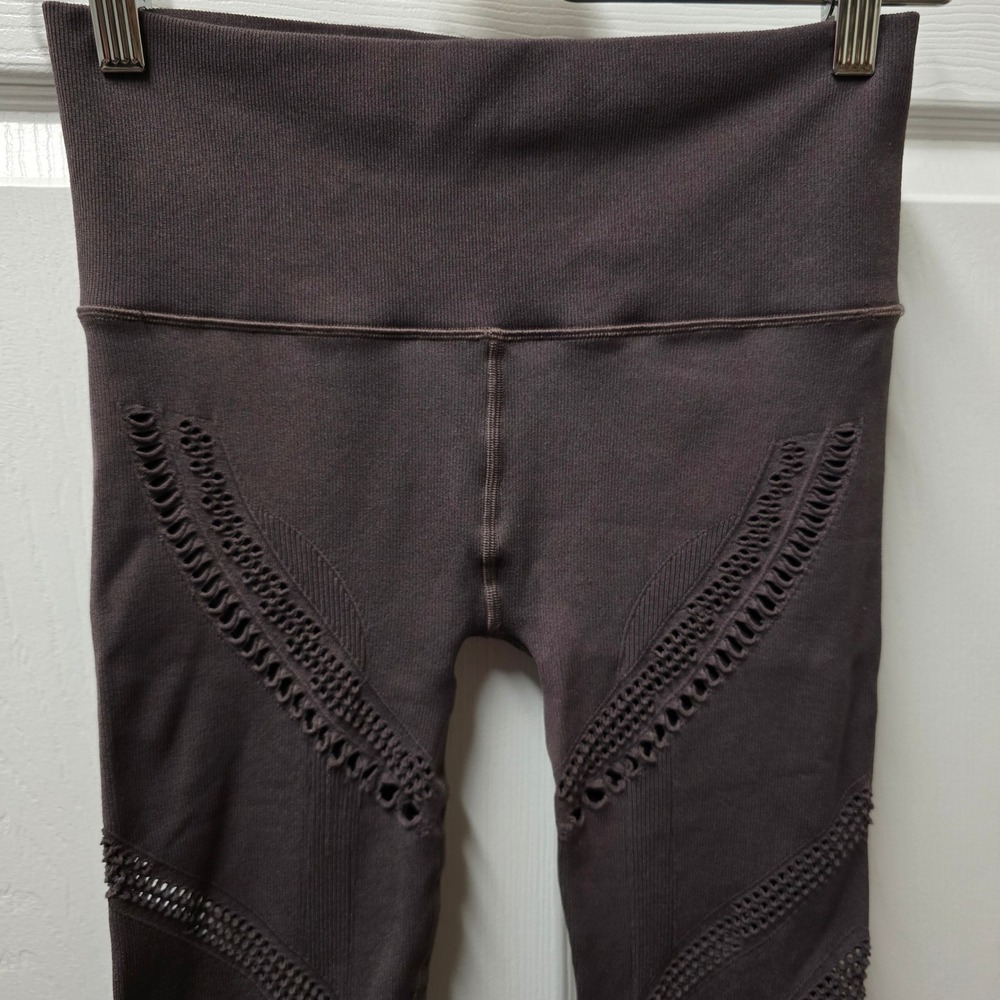 Alo Yoga Interlace Seamless Leggings Espresso Plum Laser Cut Lattice Womens M